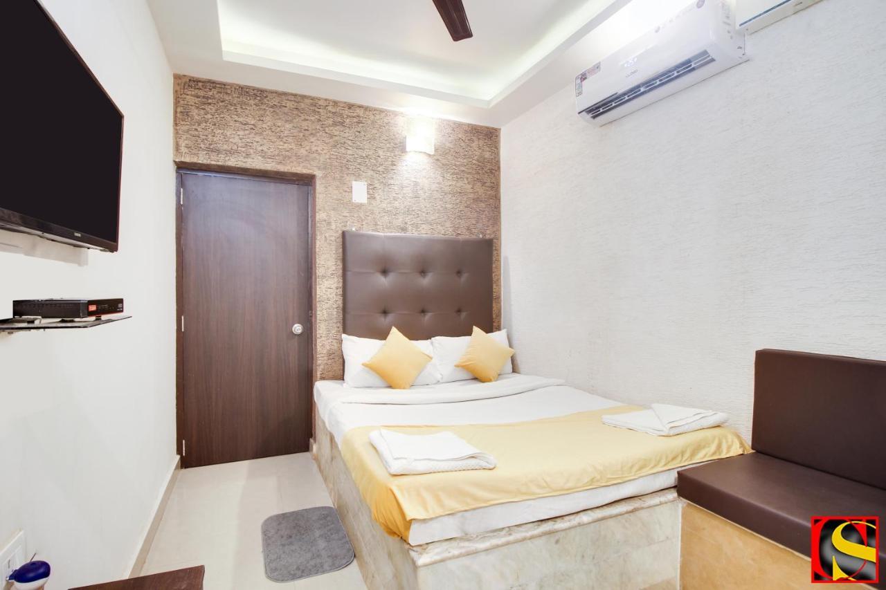 Готель Candolim Sands Екстер'єр фото